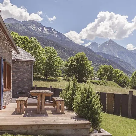 Les Hauts De Saint-Lary Exterior photo